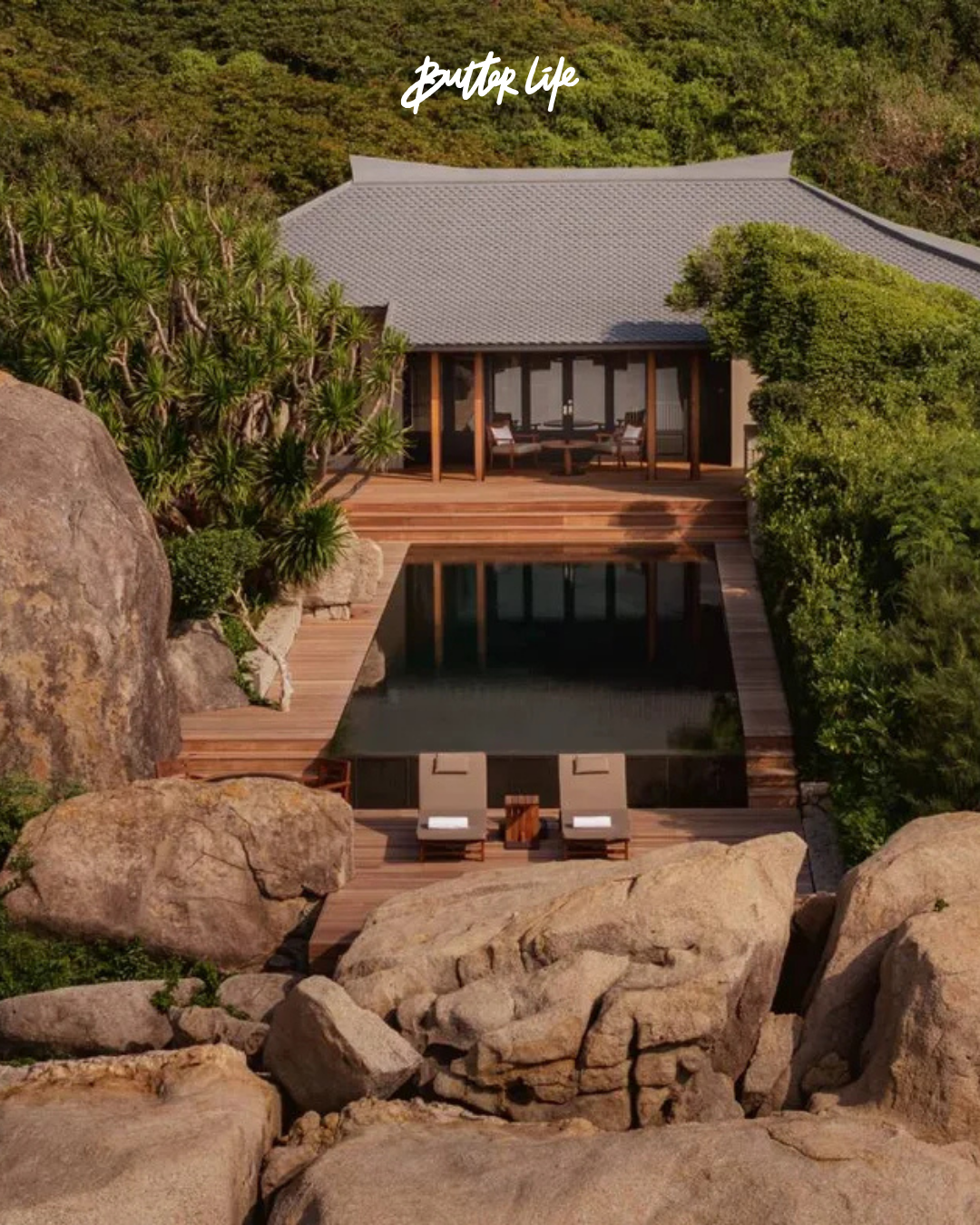 Vietnam’da okyanus manzaralı özel havuzlu Amanoi Ocean Pool Residence