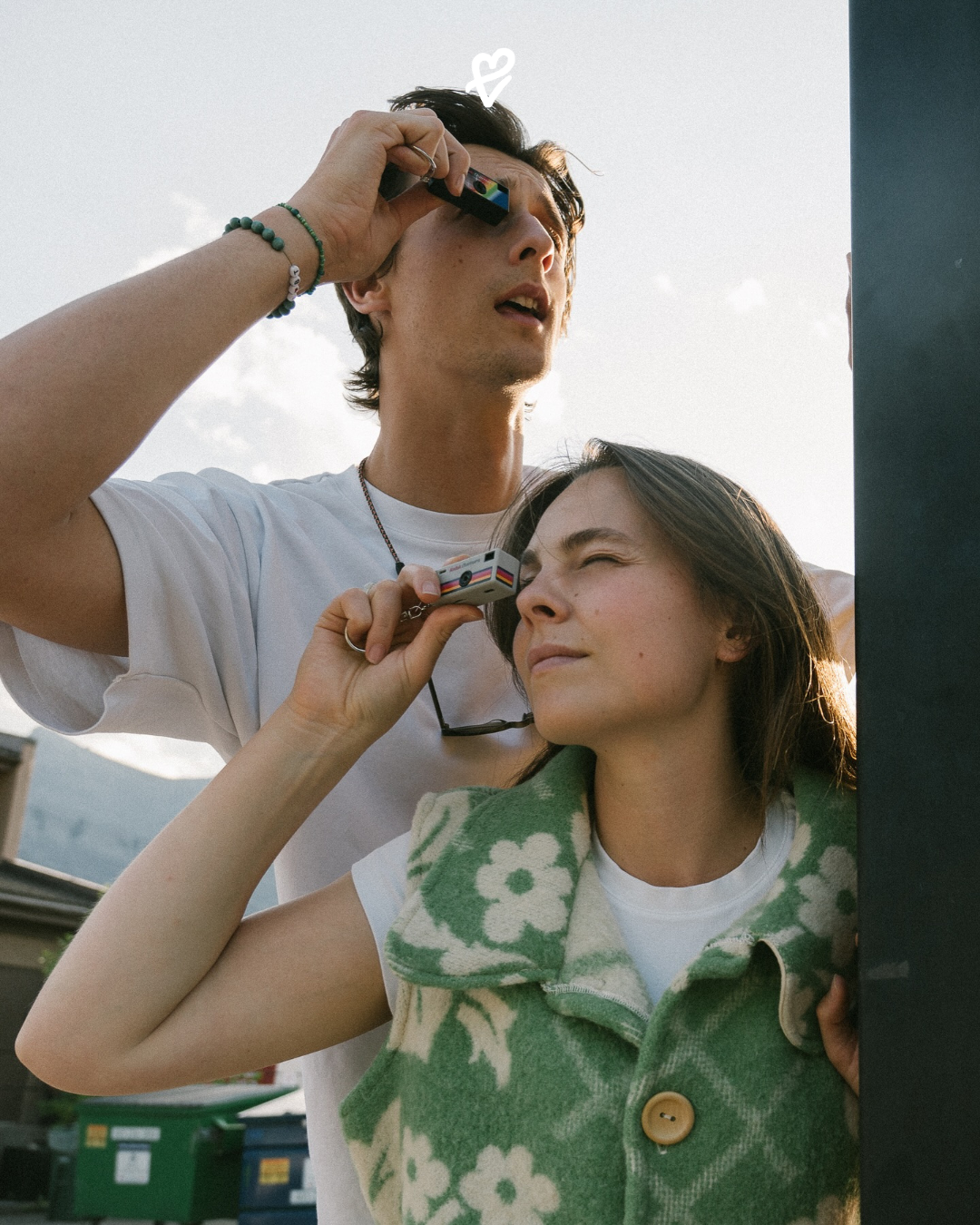 Anahtarlık boyutunda retro tasarımlı Kodak Charmera dijital kamera