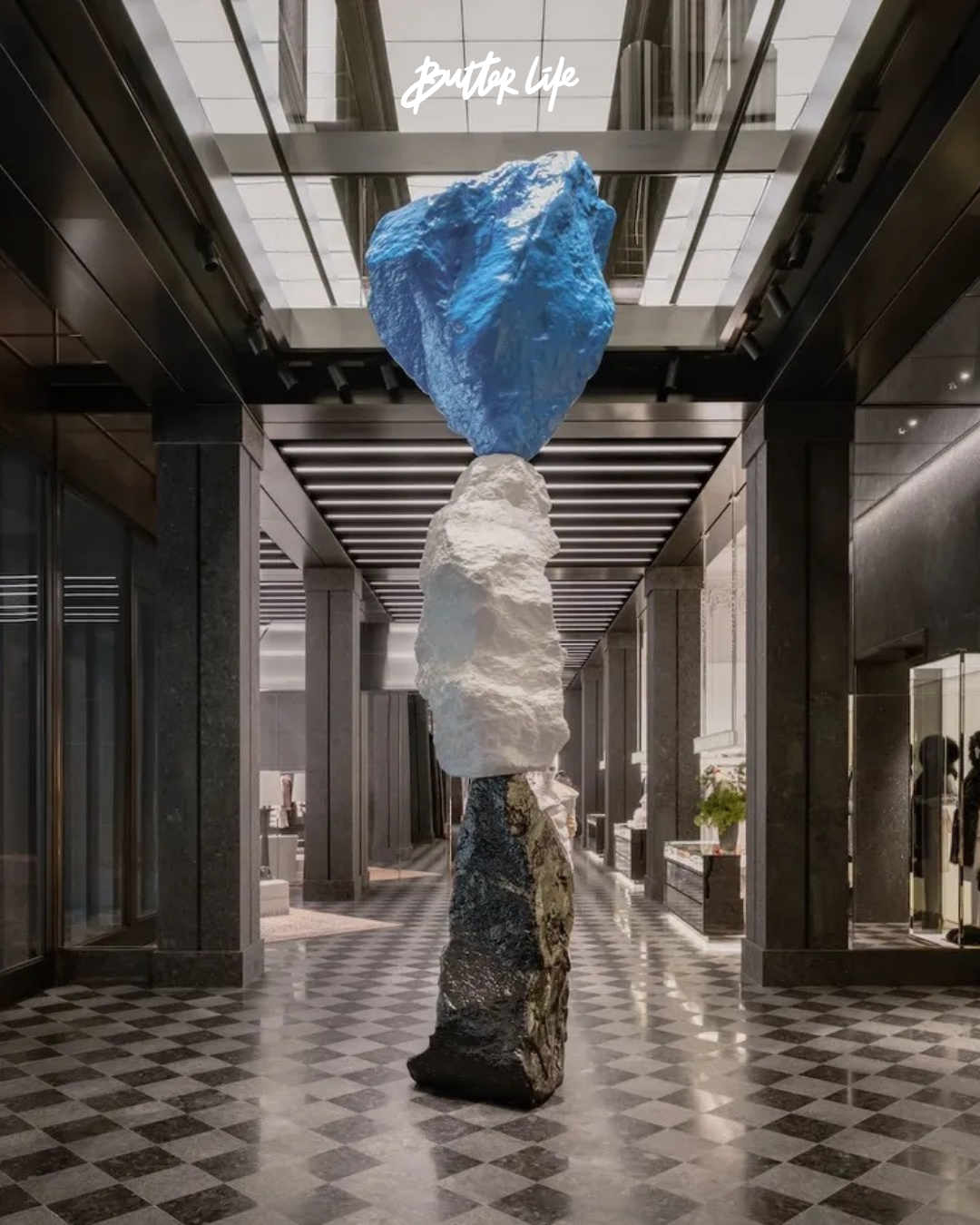 Moncler New York Fifth Avenue Mağazasının Tasarımı