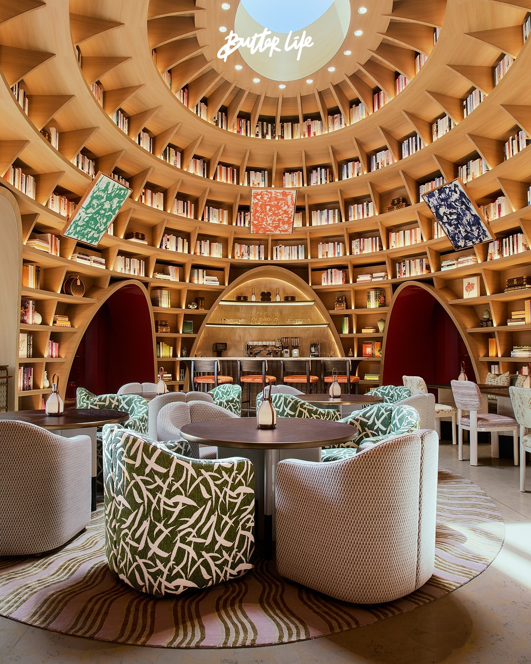 Café Louis Vuitton Seul'de, zarif iç mekân tasarımı ve Fransız-Kore gastronomi uyumu