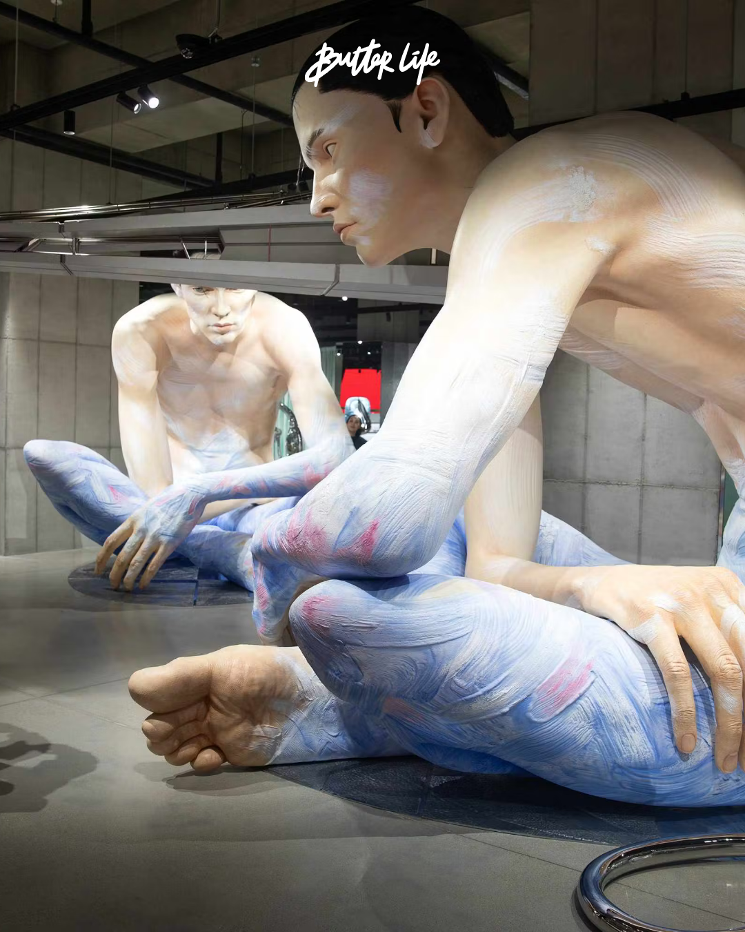 Gentle Monster’ın Seul’de açtığı Haus Nowhere mağazası, sanat, teknoloji ve deneyimi bir araya getiren yenilikçi tasarım mekânı.